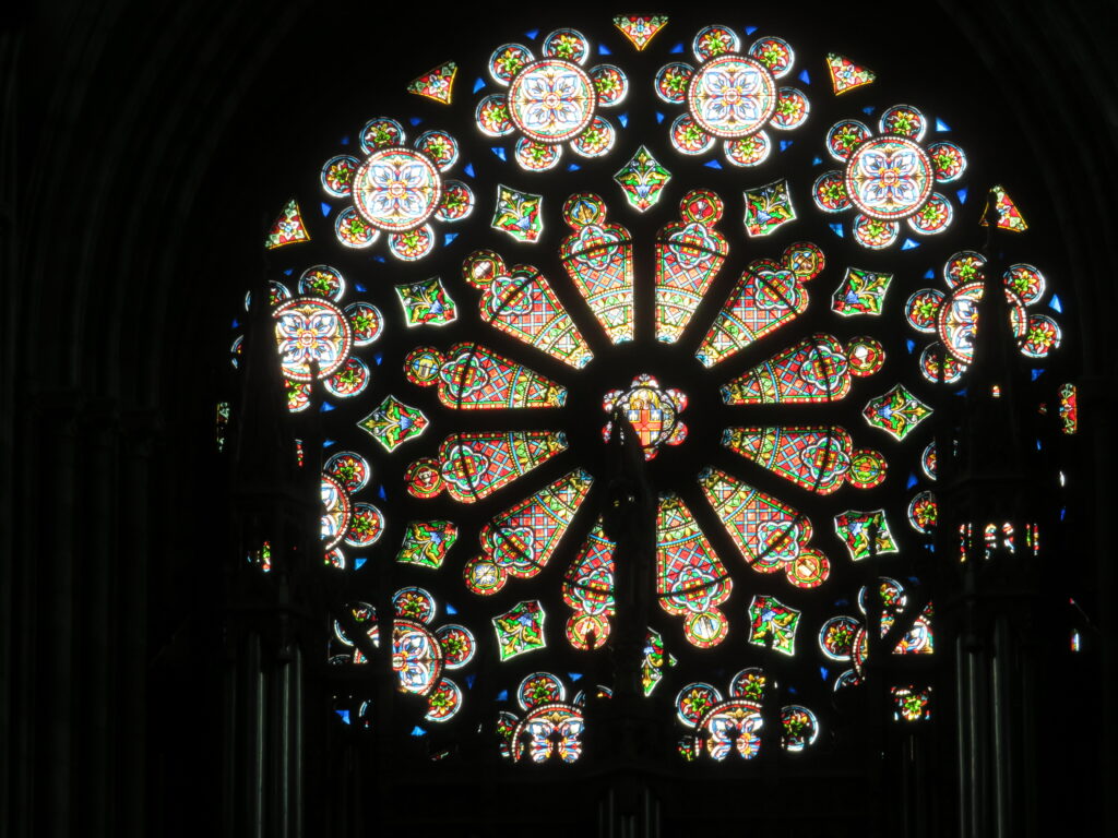 Kirchenfenster in Clermont-Ferrand